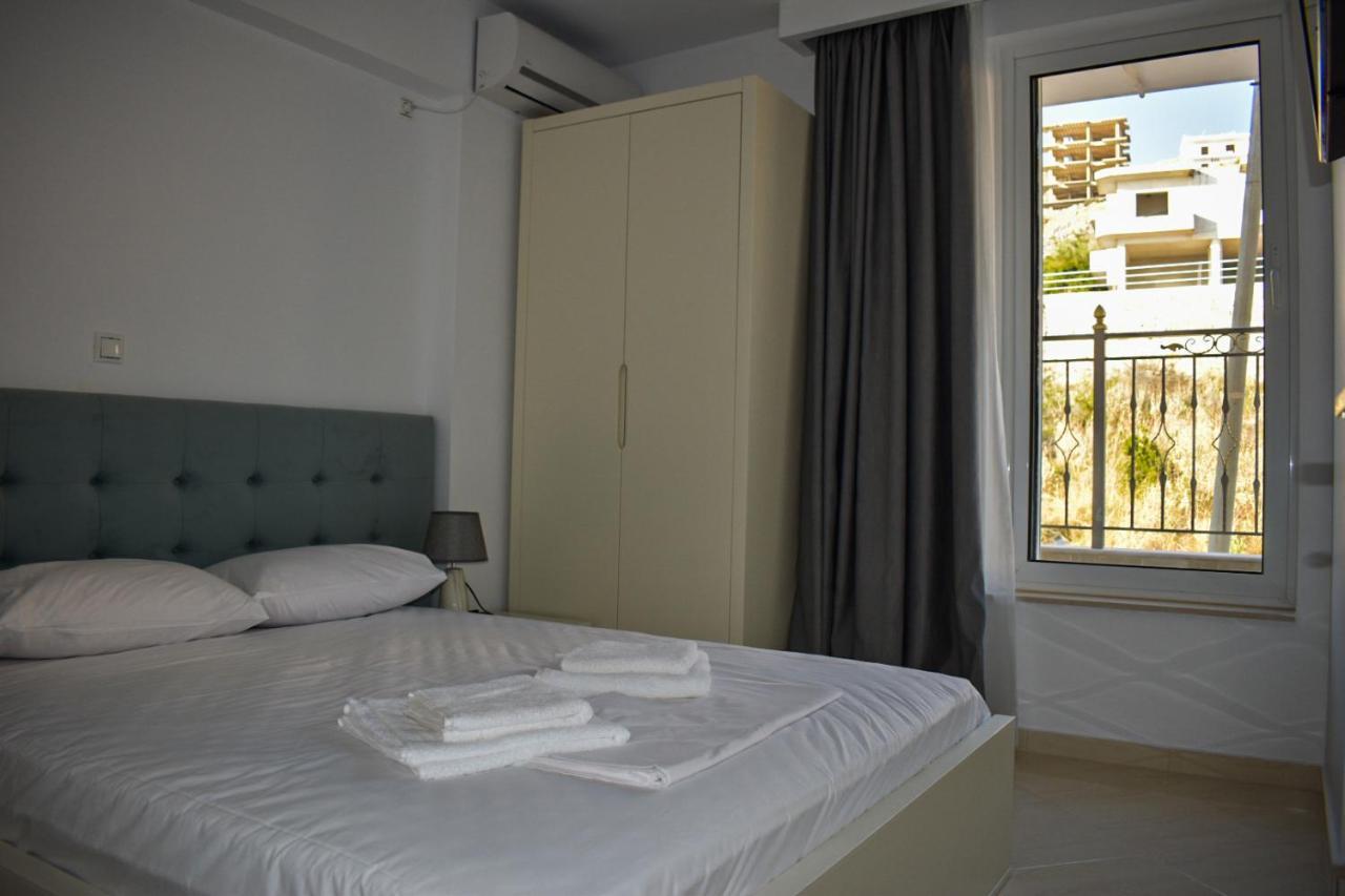 Paradise Apartment Sarandë Exterior foto