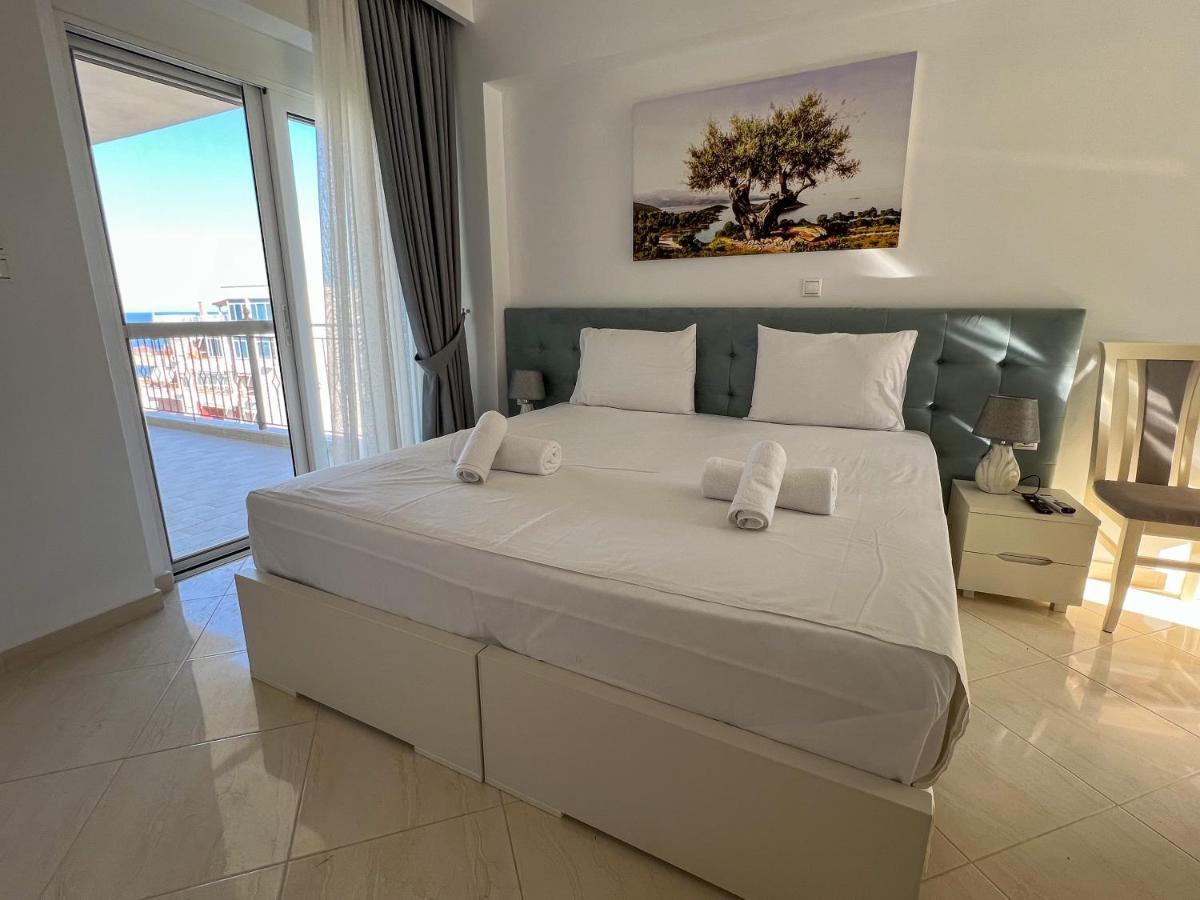 Paradise Apartment Sarandë Exterior foto